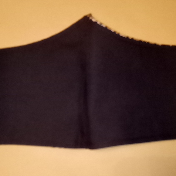 Cheetah Print Reversible Face Mask - Picture 3 of 3